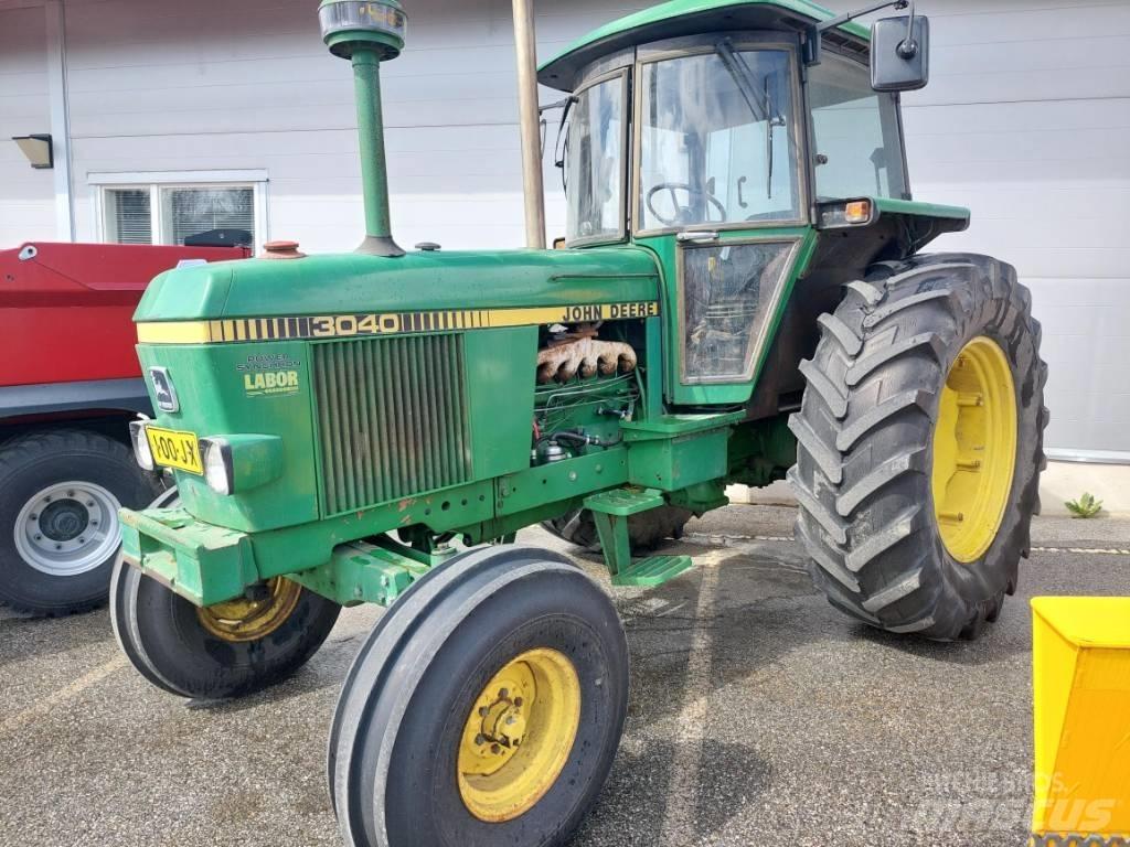 John Deere 3040 Трактори