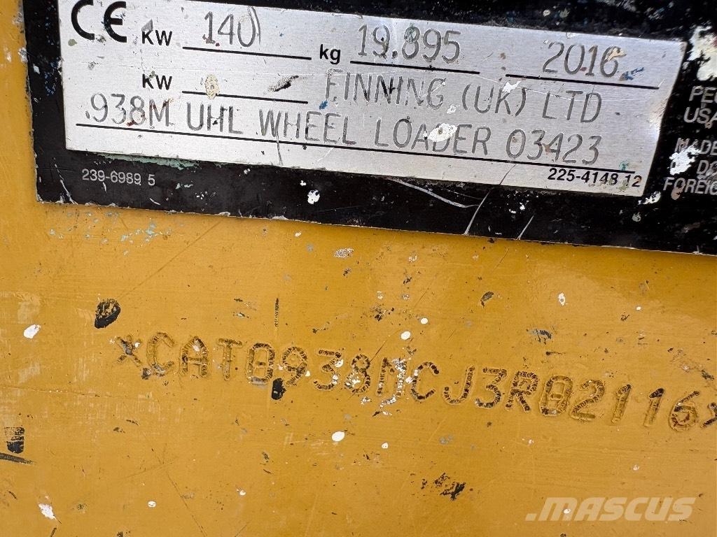CAT 938 M Колесни товарачи