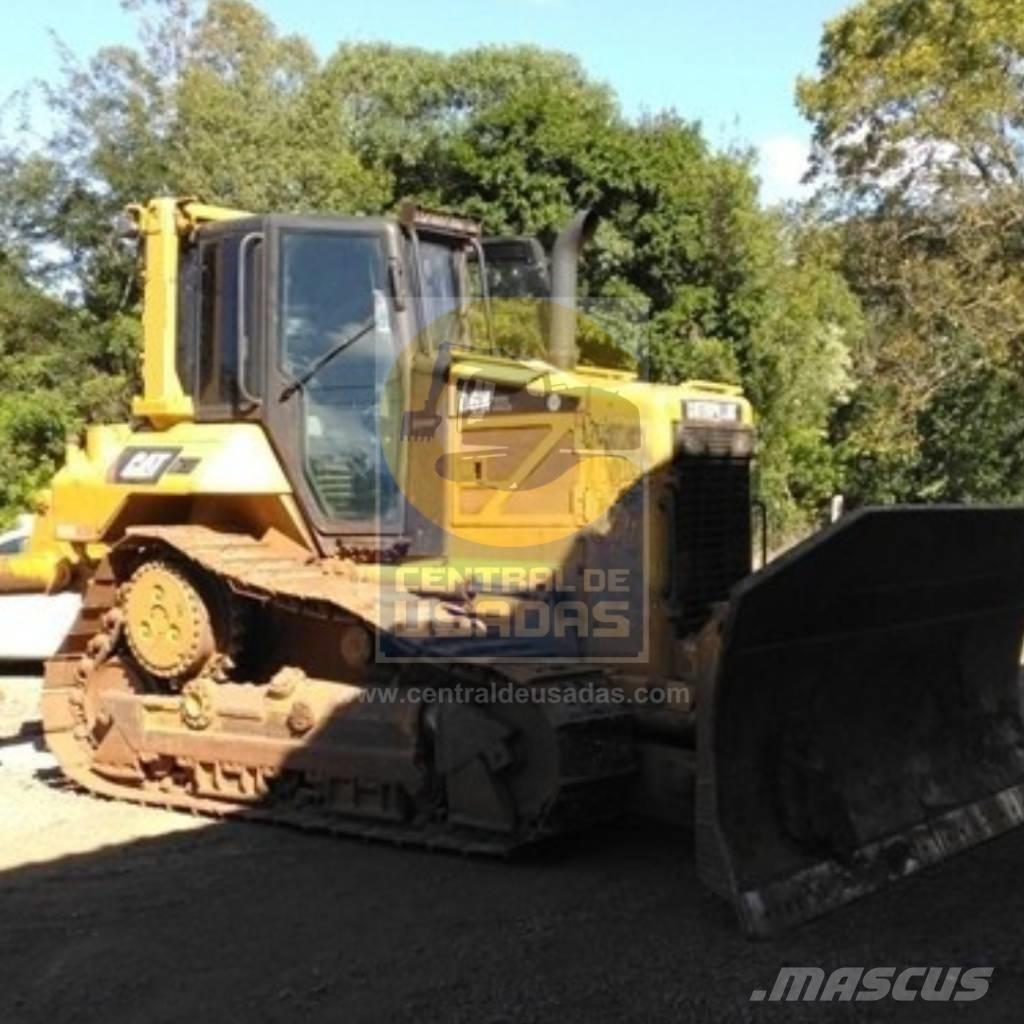 CAT D 6 N XL Верижни булдозери
