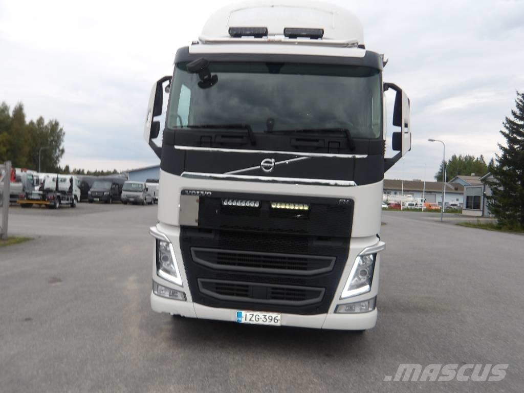 Volvo FH   12.8 6x2 Автофургони