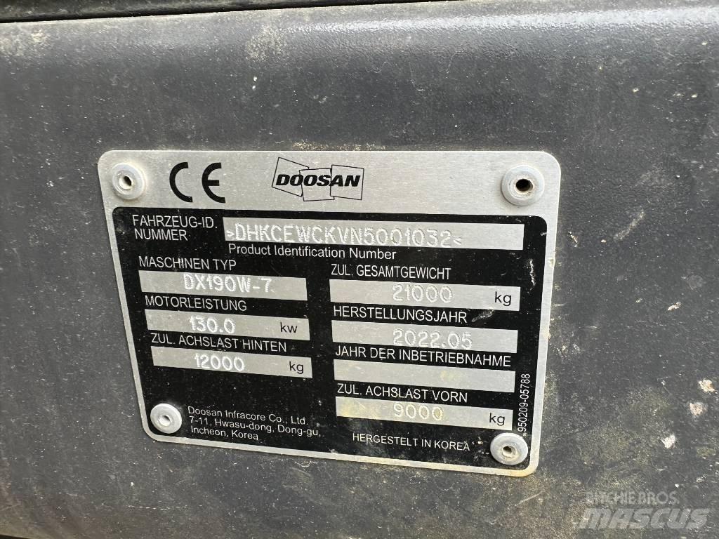 Doosan DX 190 W-7 Колесни екскаватори