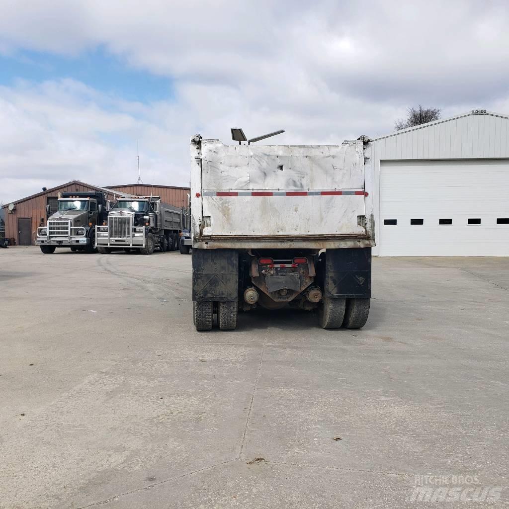 Ford L 9000 Самосвал