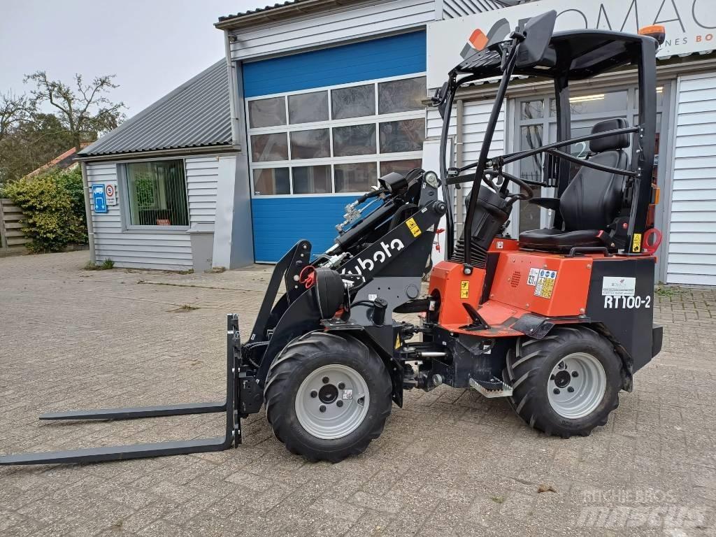 Kubota RT100-2 Колесни товарачи
