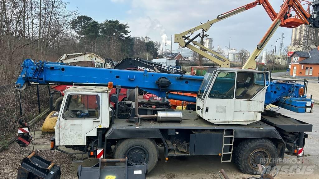 Liebherr LTM 1025 Всъдеходни кранове