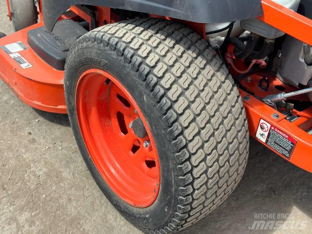Kubota Z121S Косачки без радиус на завъртане