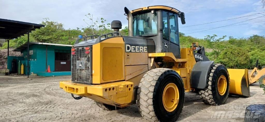 John Deere 644 K Колесни товарачи