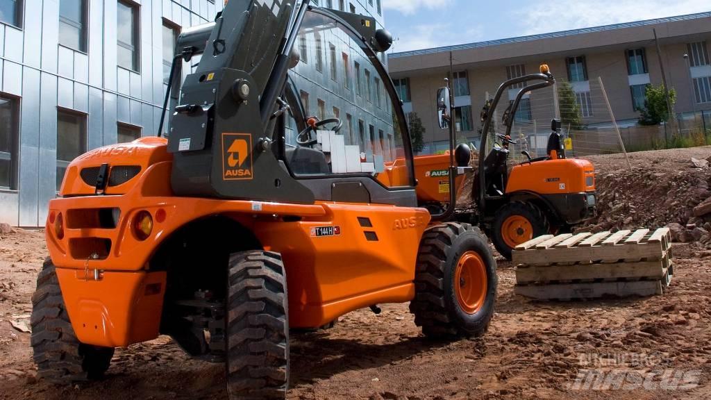 Ausa T144H Телескопични товарачи