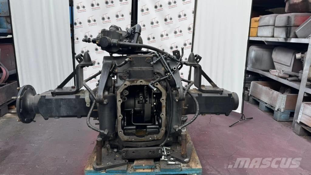 New Holland T 6070 Предаване