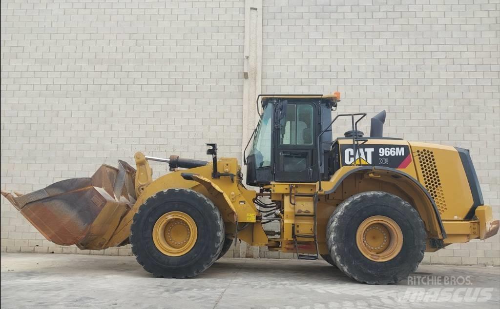 CAT 966MXE Колесни товарачи