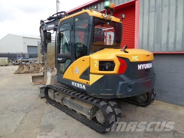 Hyundai HX 85 A Средни екскаватори 7т - 12т