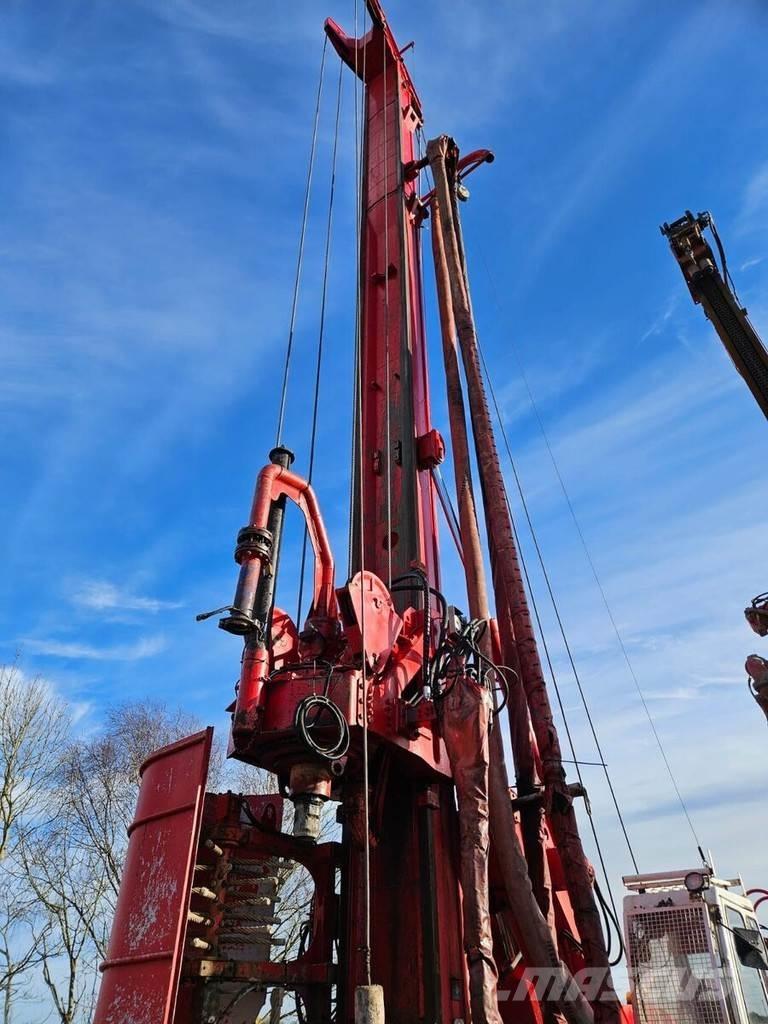 Soilmec R312 /200 Тежки свредла
