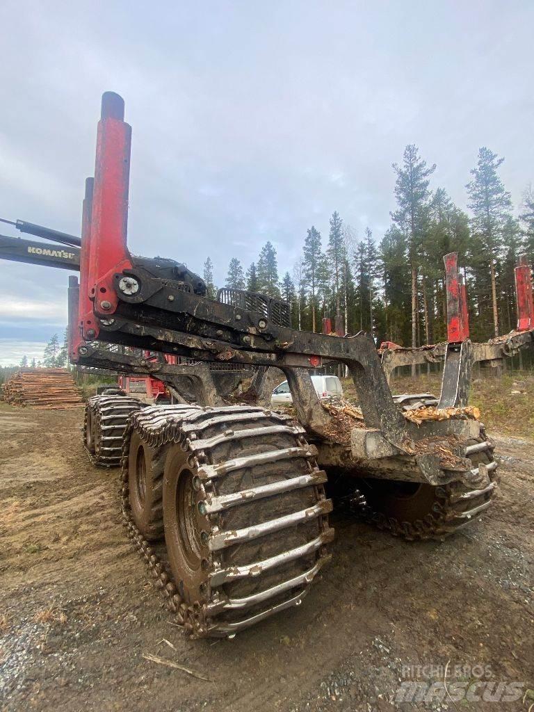 Komatsu 895 Форуардери