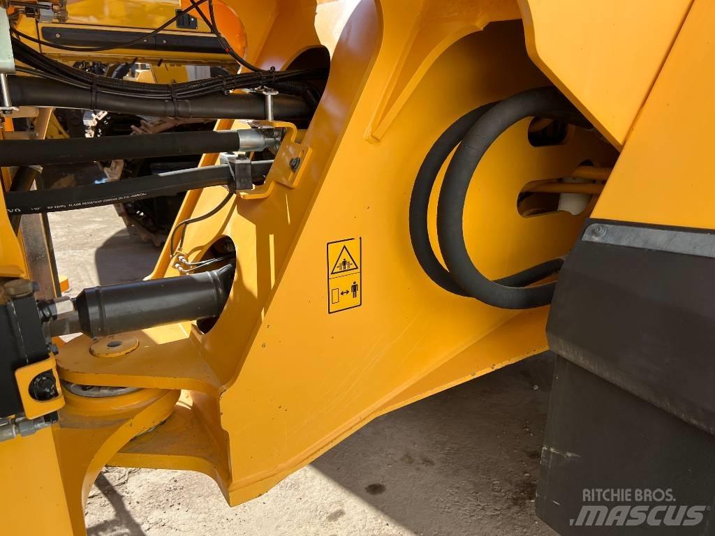 Volvo L180H Колесни товарачи
