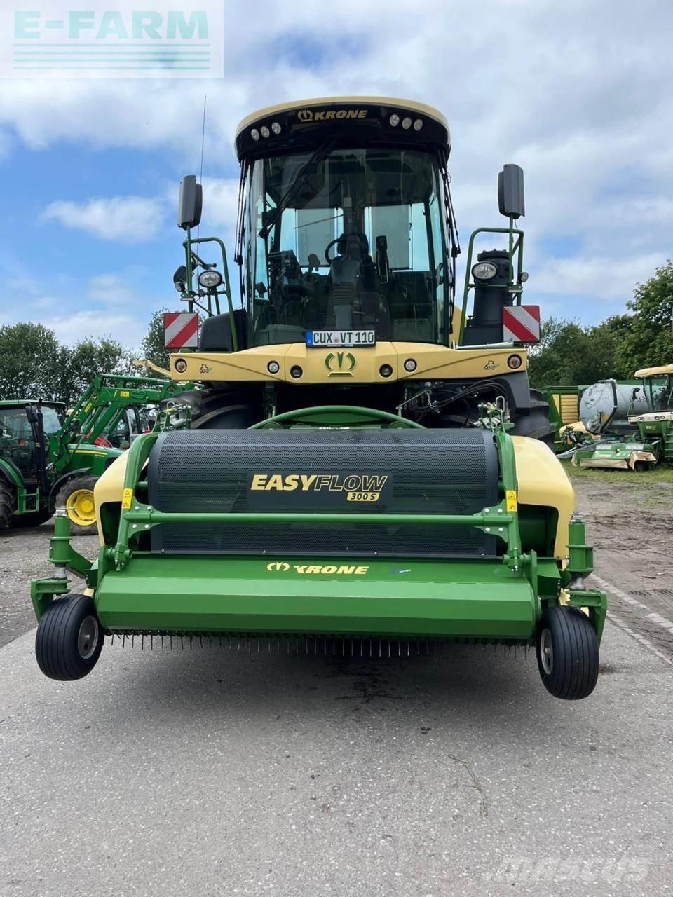 Krone Big X 630 Самоходни фуражири