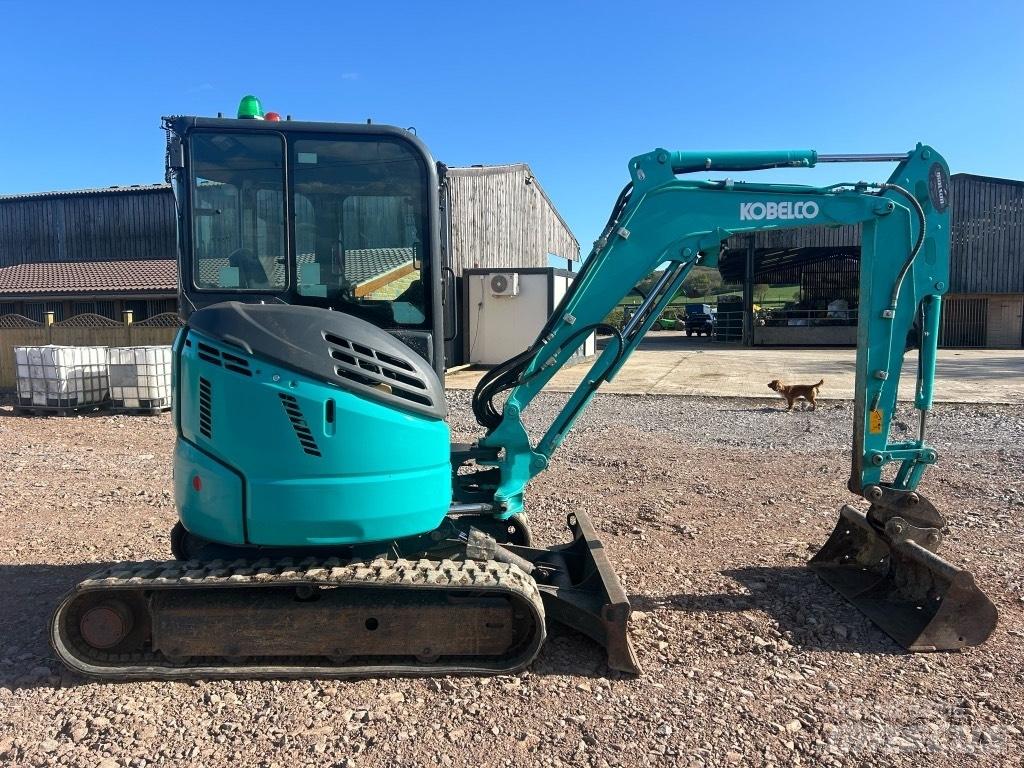 Kobelco SK 28 SR Мини екскаватори < 7 т