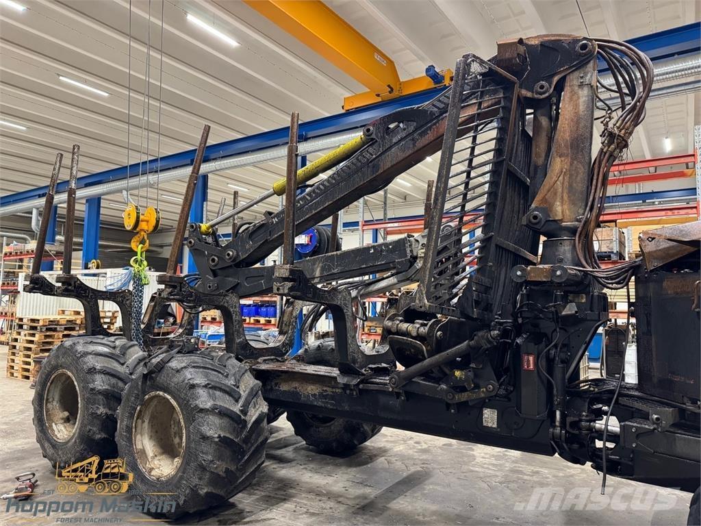 Komatsu 845 Форуардери