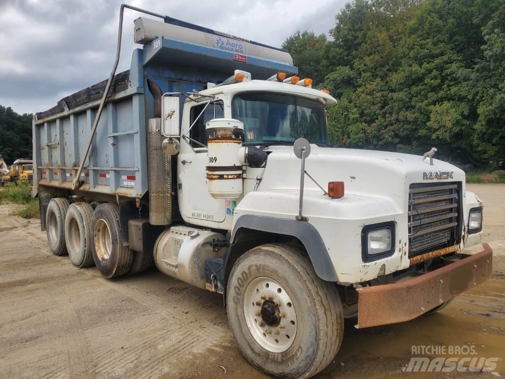 Mack RD688s Самосвал