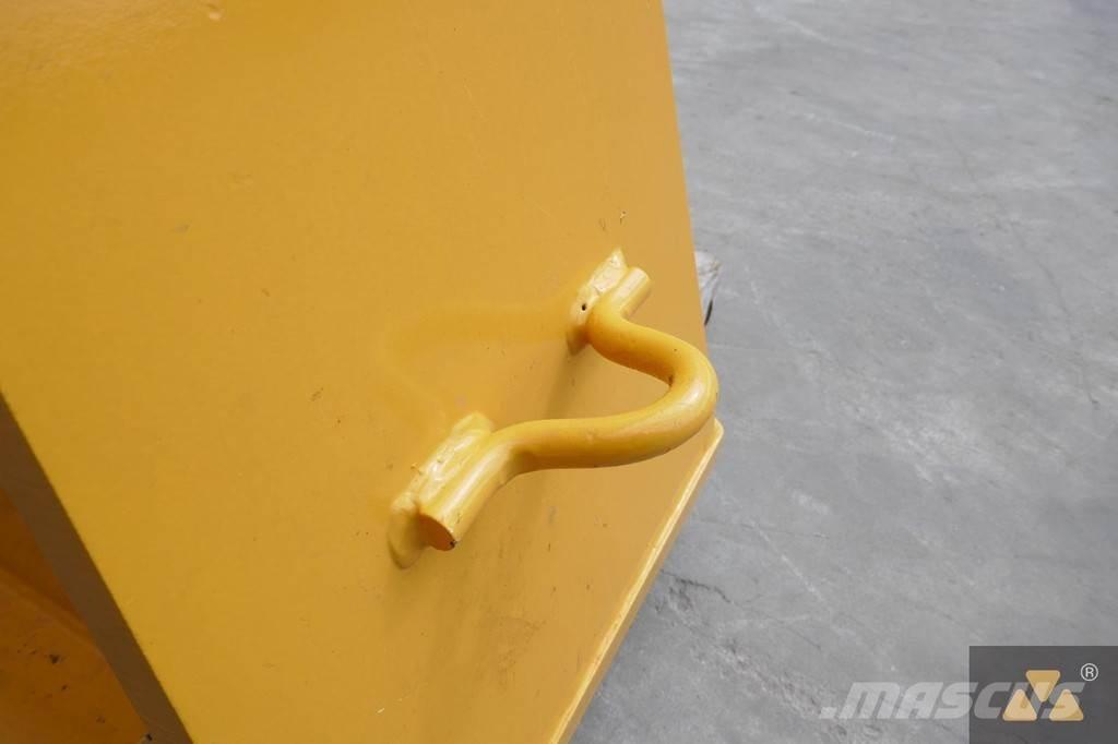 Volvo Push block Транспорт - Други