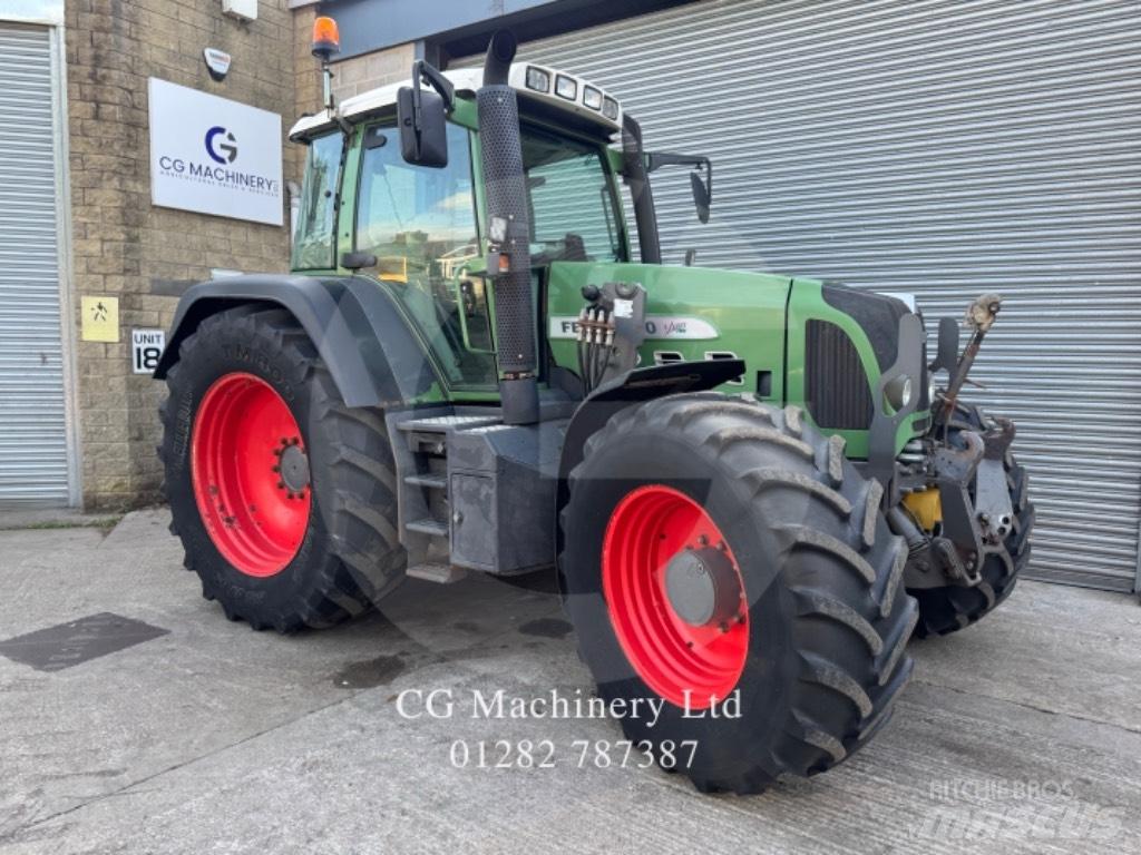 Fendt 820 Vario TMS Трактори