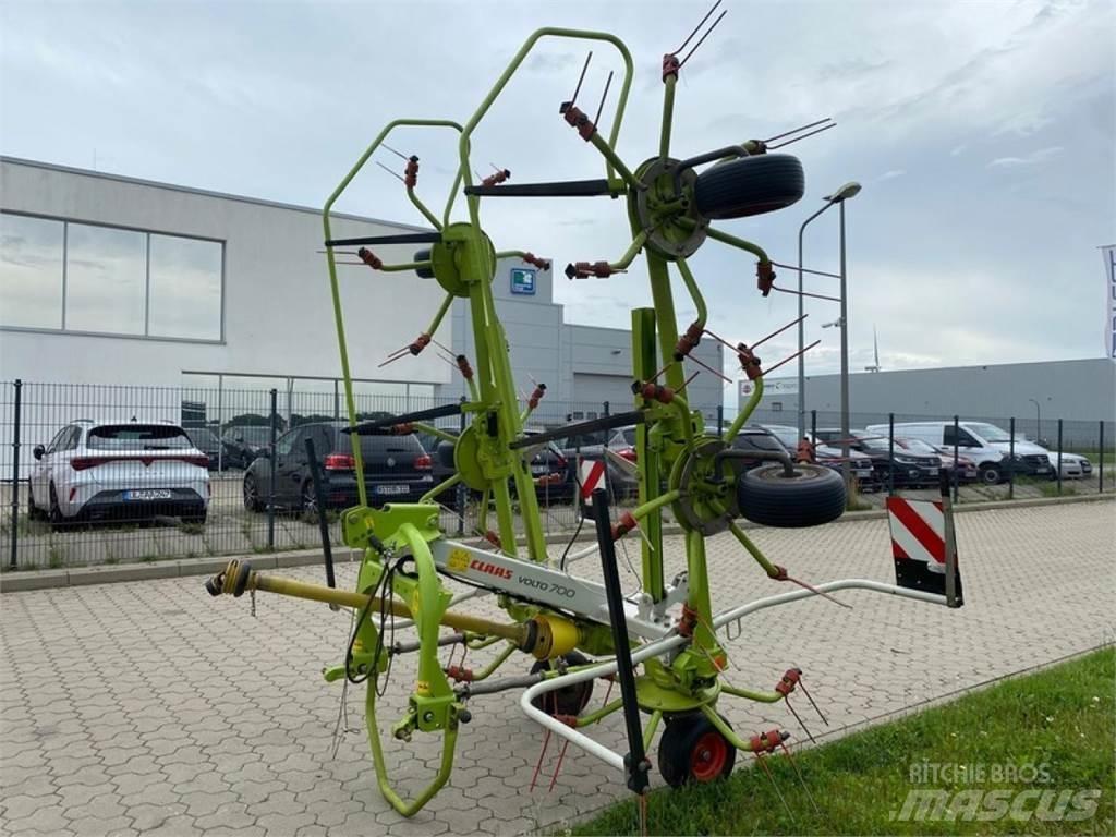CLAAS VOLTO 700 Гребла и сенообръщачки