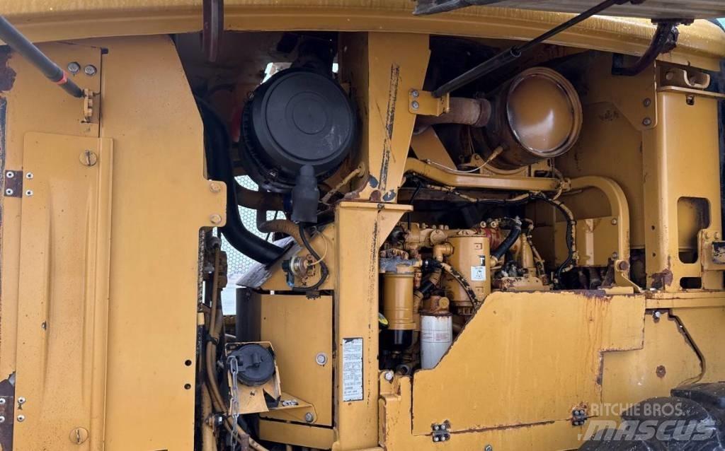CAT 938 K Колесни товарачи