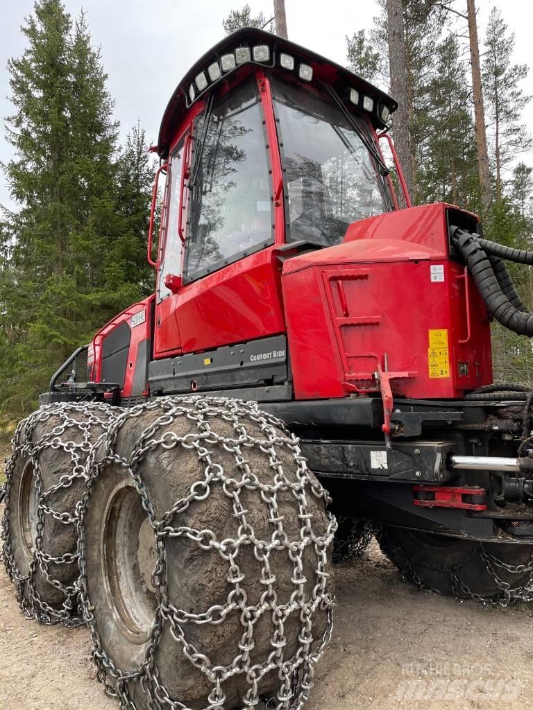 Komatsu 895 Форуардери