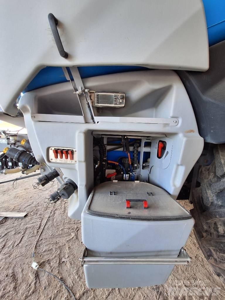 Lemken Vega 12/4000 Прикачни пръскачки
