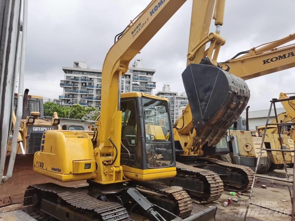 Komatsu PC60-7 Верижен екскаватор