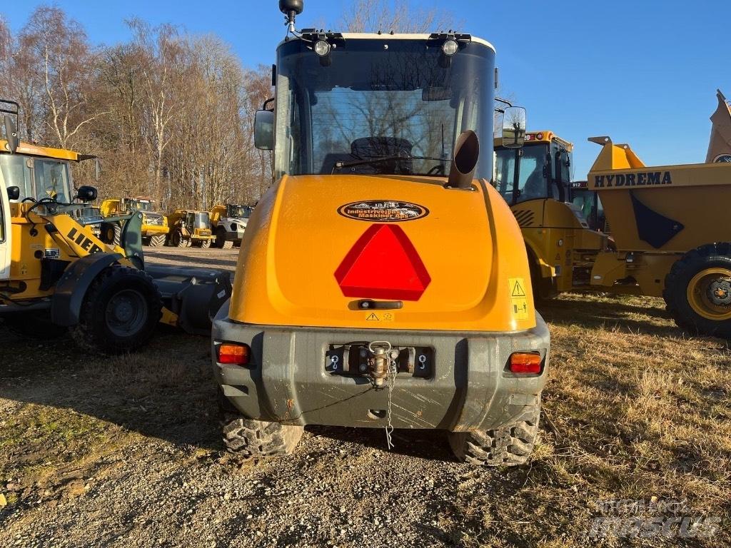 Liebherr L 506 Колесни товарачи