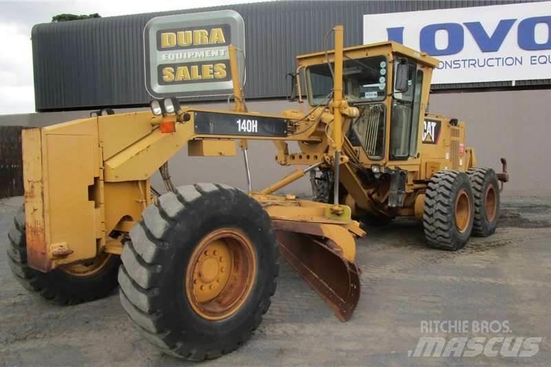 CAT 140H Грейдери