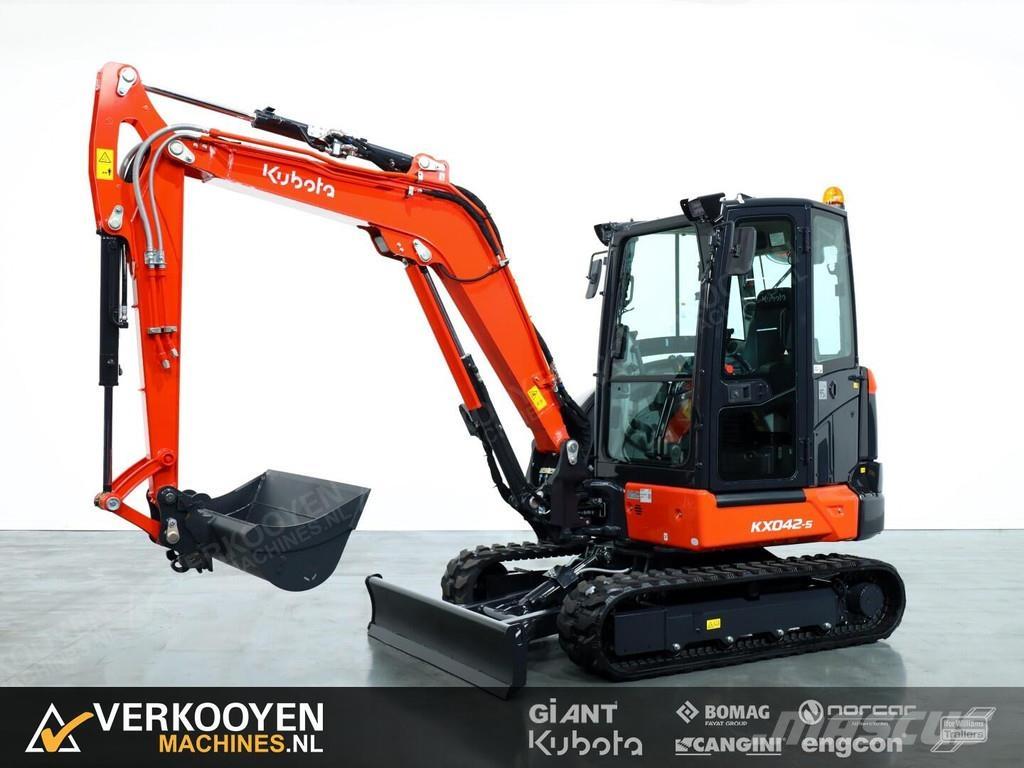 Kubota KX042-5 Мини екскаватори < 7 т