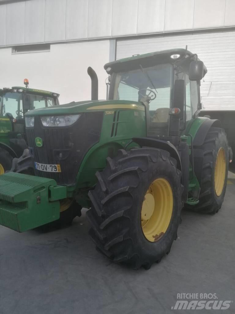 John Deere 7230 R Трактори