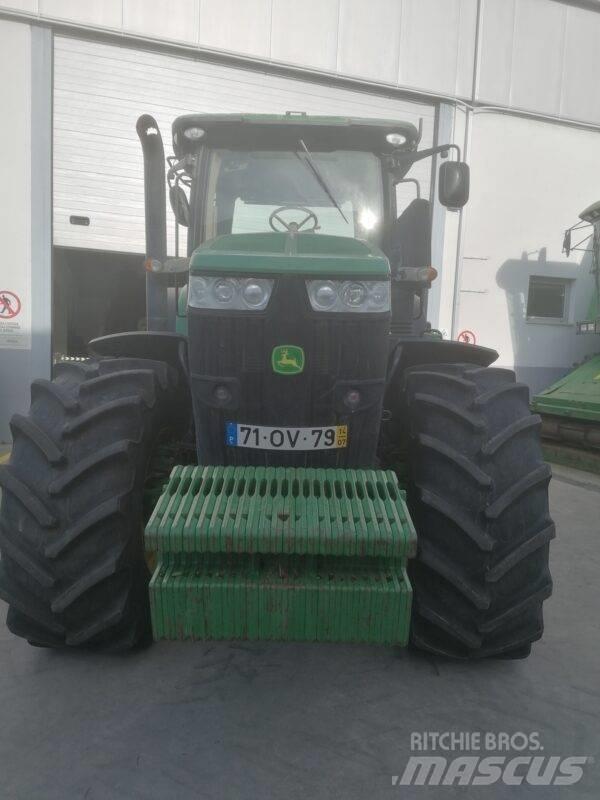 John Deere 7230 R Трактори