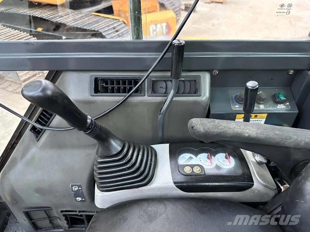 Komatsu PC55MR Мини екскаватори < 7 т