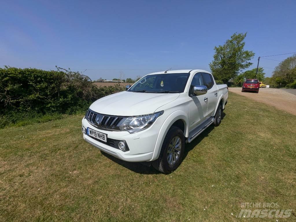 Mitsubishi L 200 Пикапи