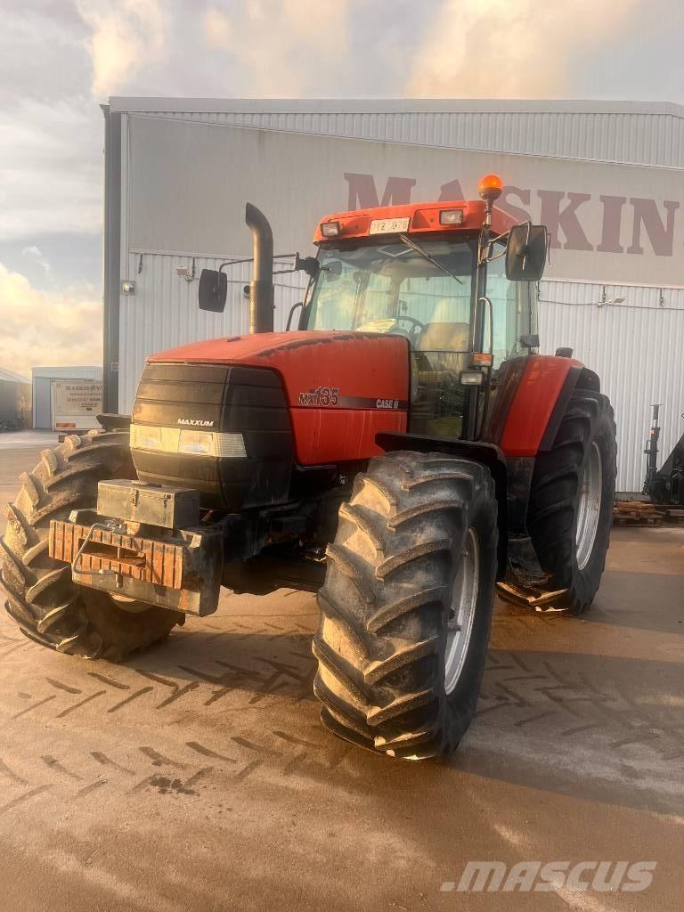 Case IH MX 135 Трактори