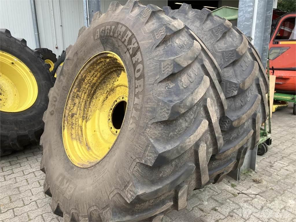 BKT 650/85R38 Колелета/Гуми