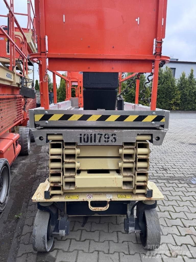 JLG 3246 ES Ножични работни платформи
