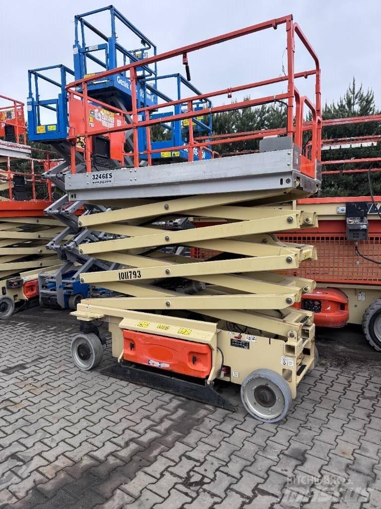 JLG 3246 ES Ножични работни платформи