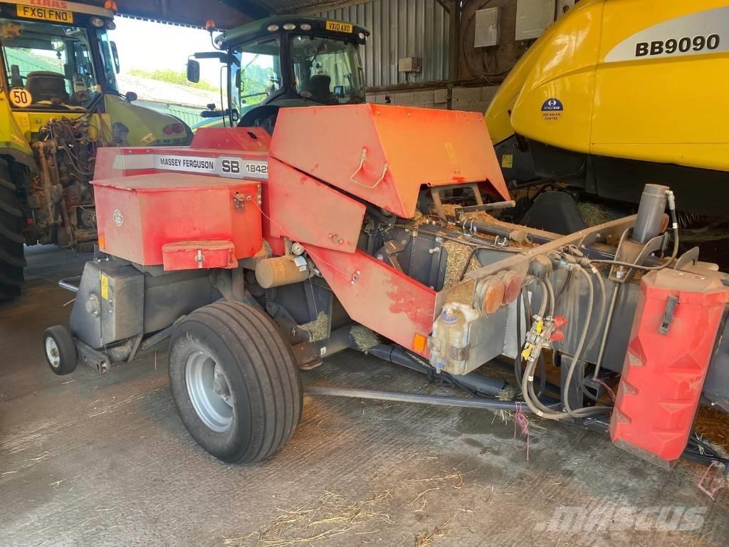 Massey Ferguson 1842 Балопреси квадратни
