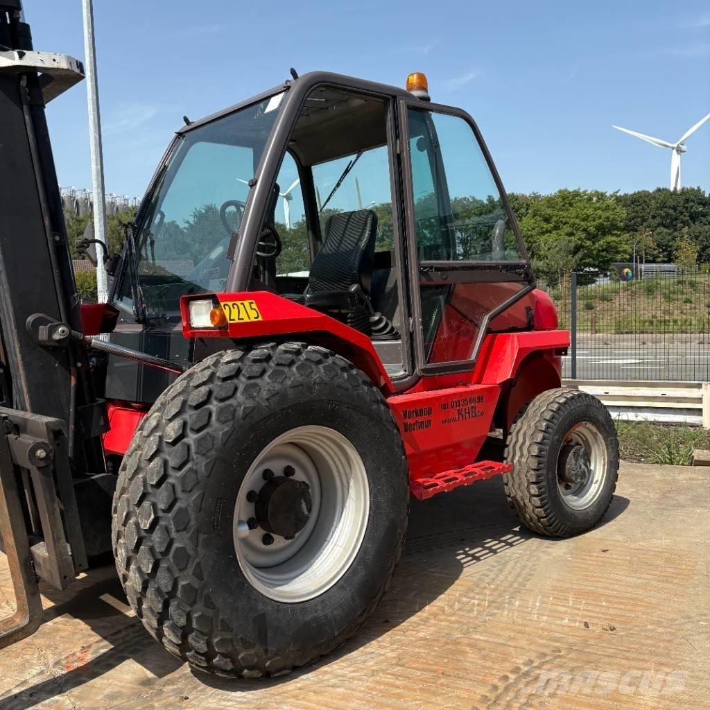 Manitou M 30.4 Камиони за херавни местности