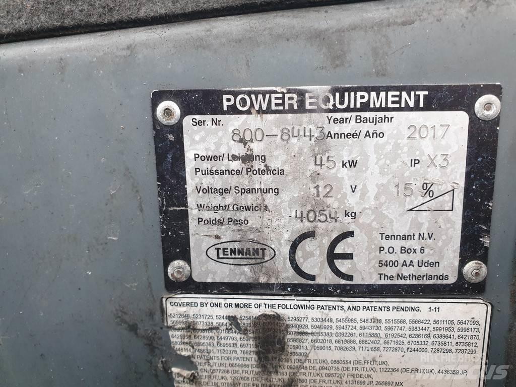 Tennant 800 Автоматични метачки с четки