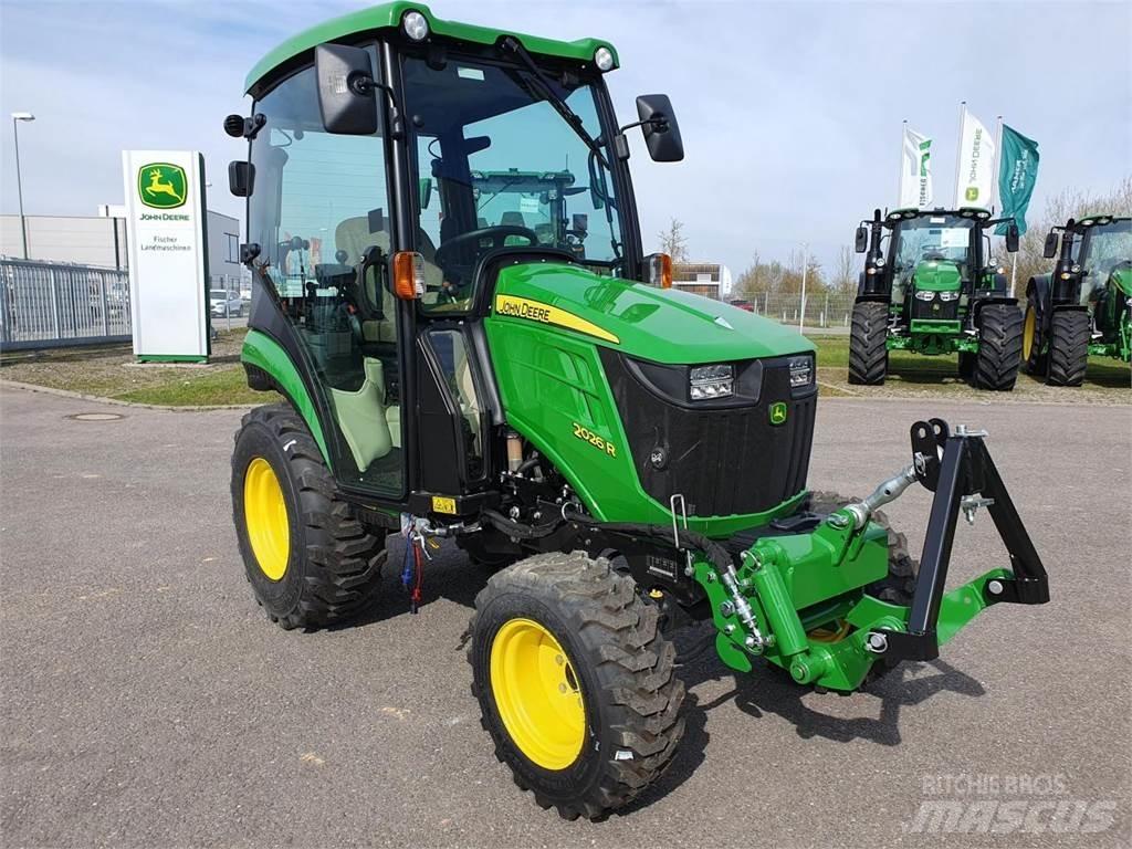 John Deere 2026R Компактни трактори