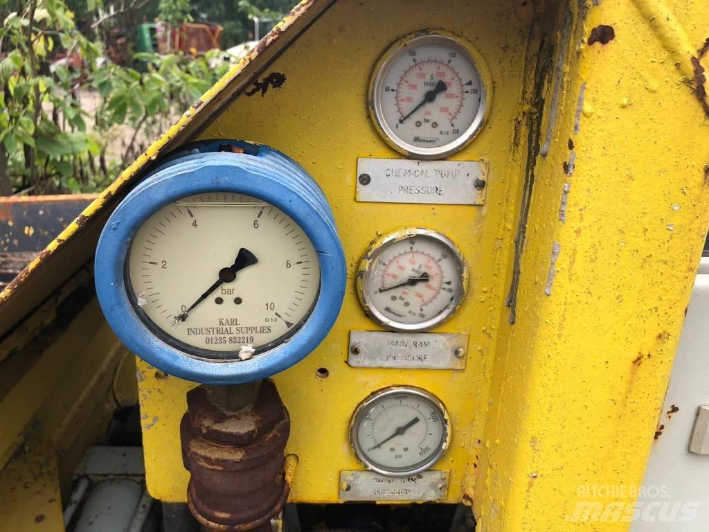  Jacon SV 618 Бетонопомпи
