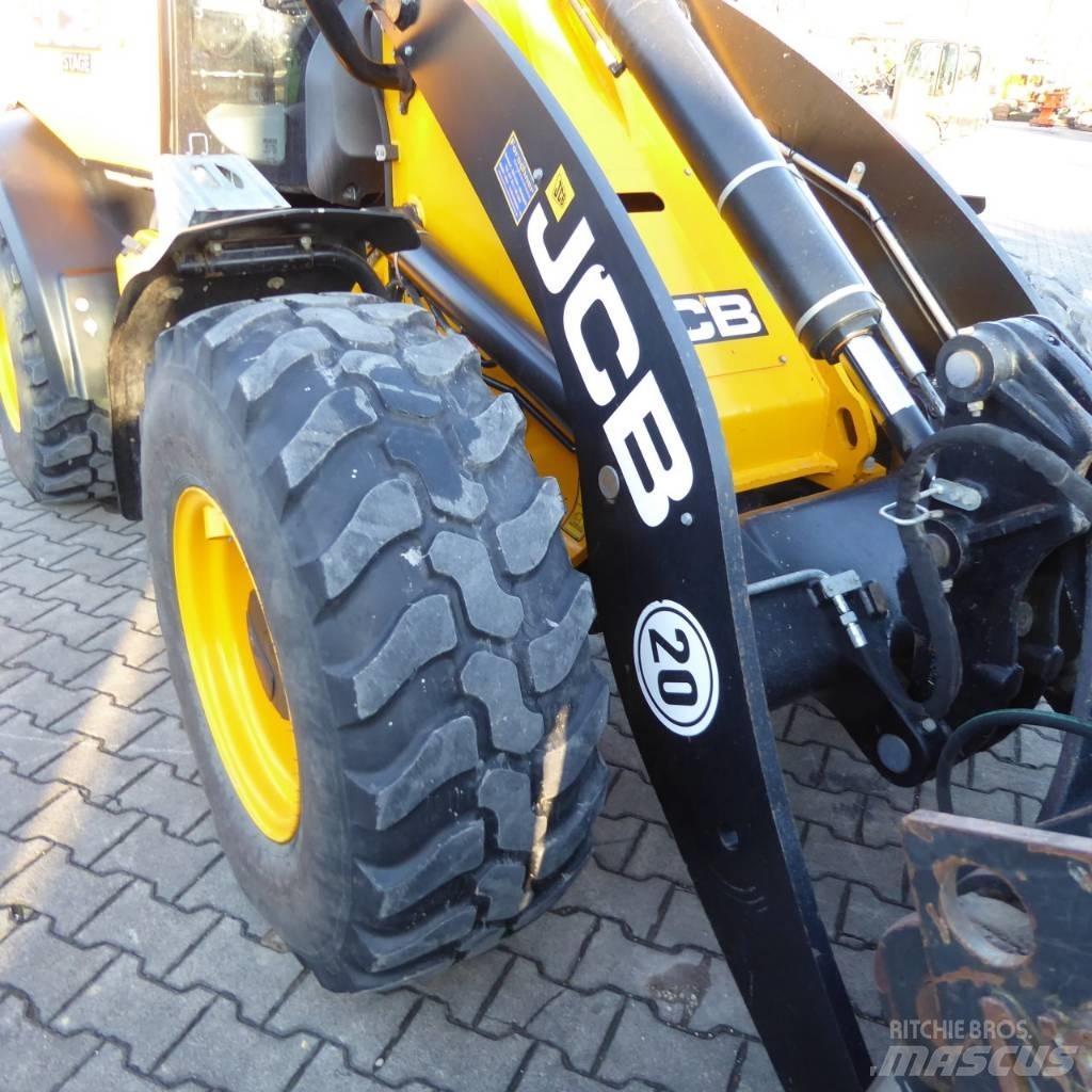 JCB 409 SV Колесни товарачи
