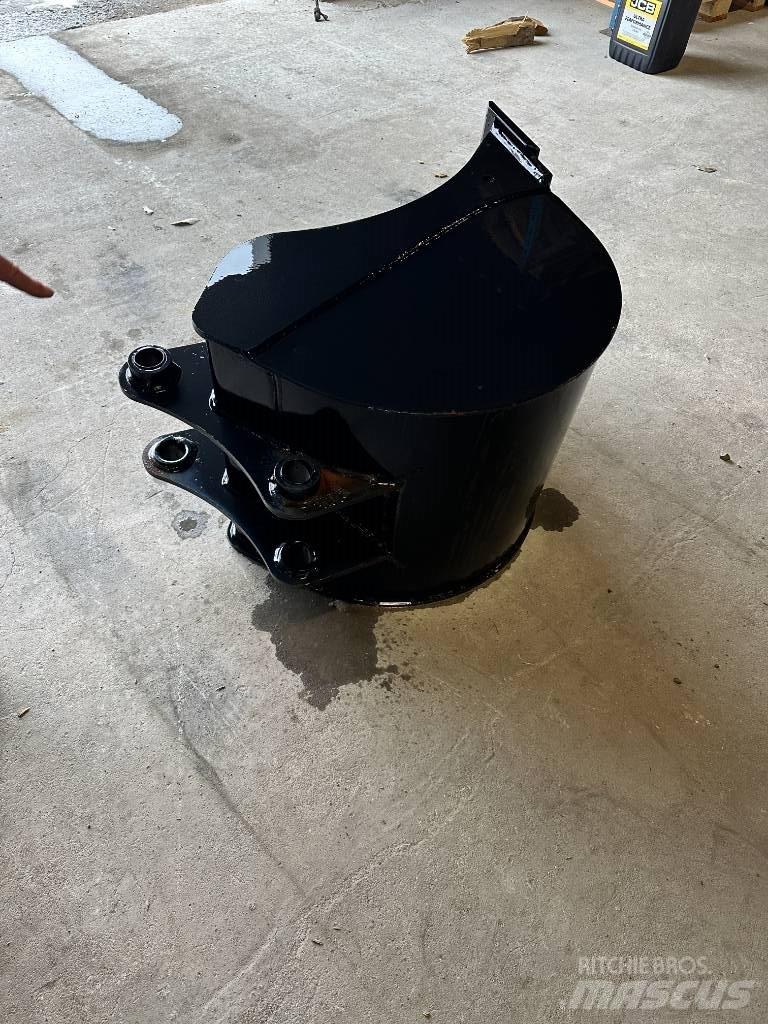 JCB 60 cm graveskovl Кофи