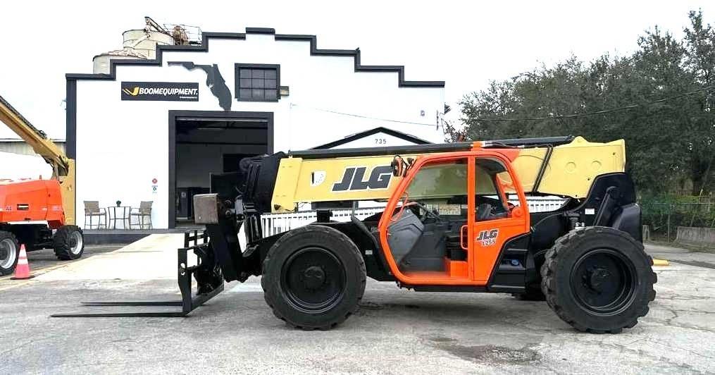 JLG 1255 Телескопични товарачи