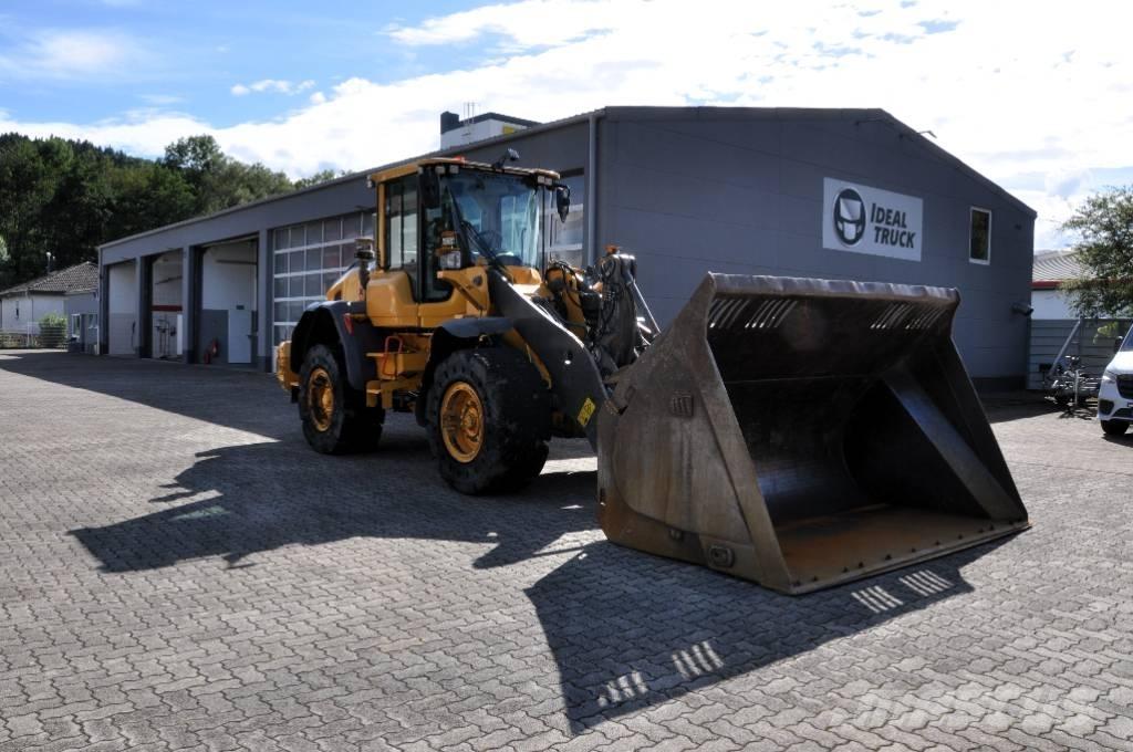 Volvo L90H Long Boom Колесни товарачи