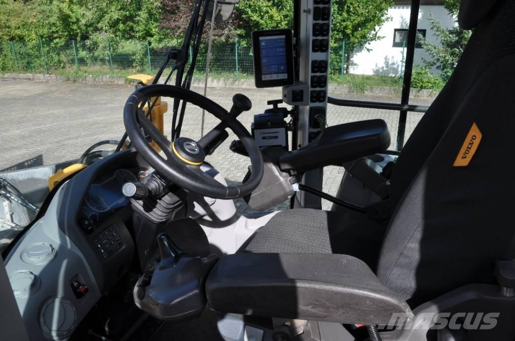 Volvo L90H Long Boom Колесни товарачи