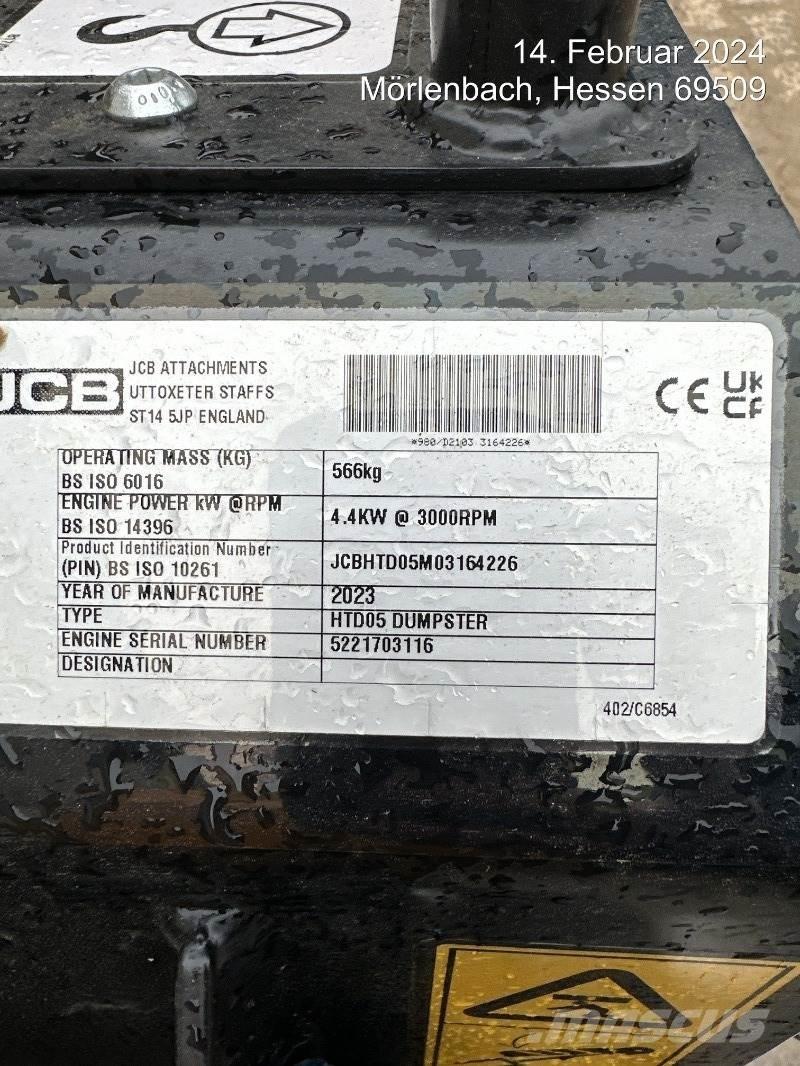 JCB HTD5 mit Tritt Странични самосвали